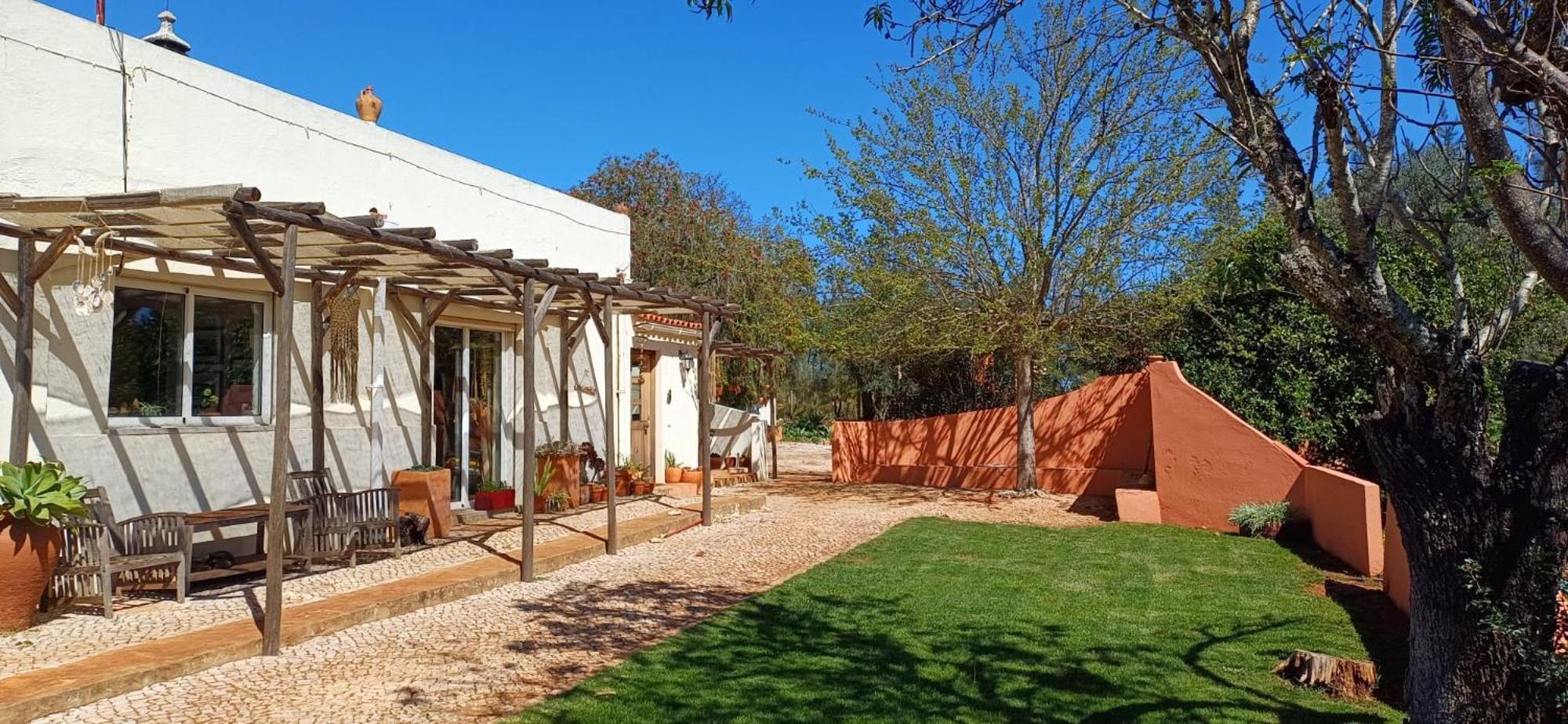 Rural Peace In The Algarve - Private Room With Kitchenette And Bathroom Aldeia dos Matos Kültér fotó